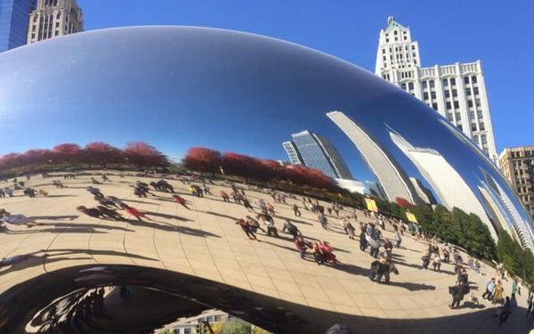 The entire city of Chicago took psychotropic drugs &amp; the buildings are tripping balls. Can you find me in this pic?