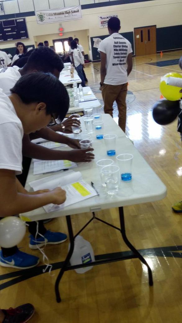 lastnameMaj's tweet photo. Nice! RT @techXOcafe #JFSR2014  our kids spending Sat. competing for prizes and doing positive things @AtlantaBDPA http://t.co/L9SsCjWEN7