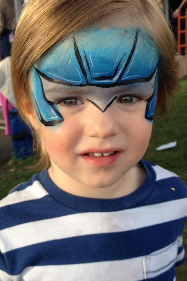 MagicMadeMe_'s tweet image. September face painting @_makersmarket @didsburylife #Manchester face painter #facepainter