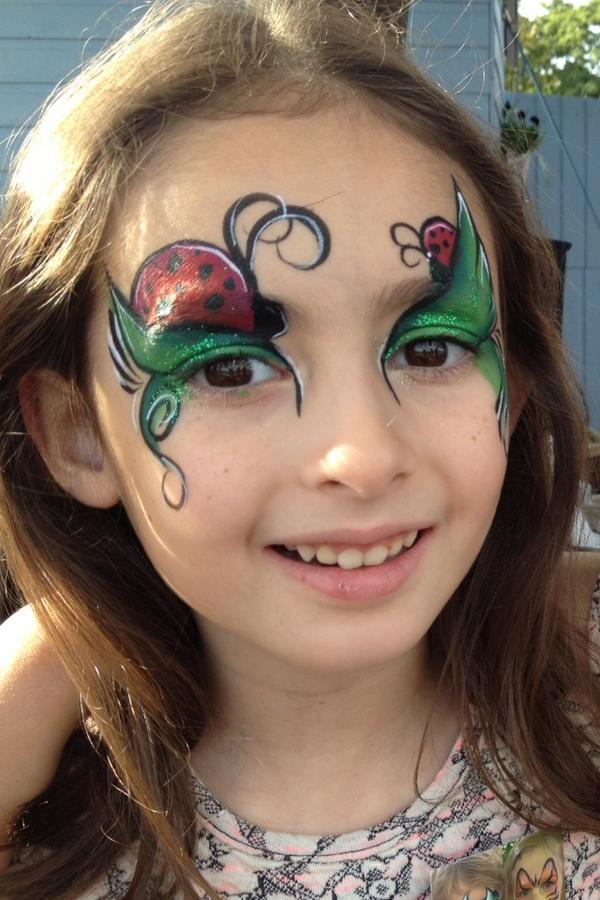 MagicMadeMe_'s tweet image. September face painting @_makersmarket @didsburylife #Manchester face painter #facepainter