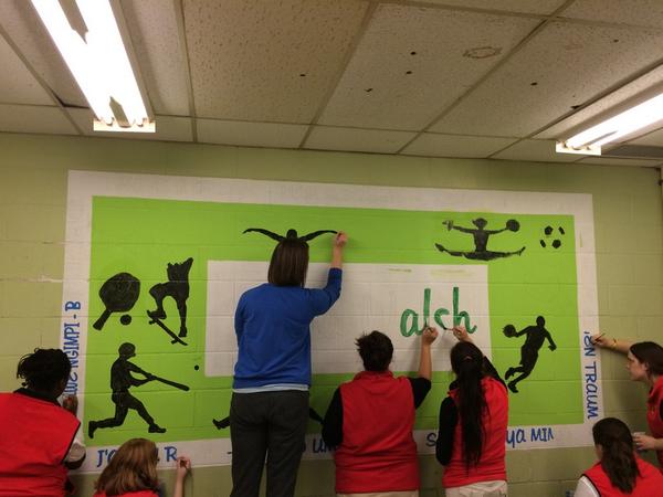 CityYearCLE's tweet photo. Painting away! @slavicvillage #makebetterhappen #MADD2014 http://t.co/OBqosQSPoI