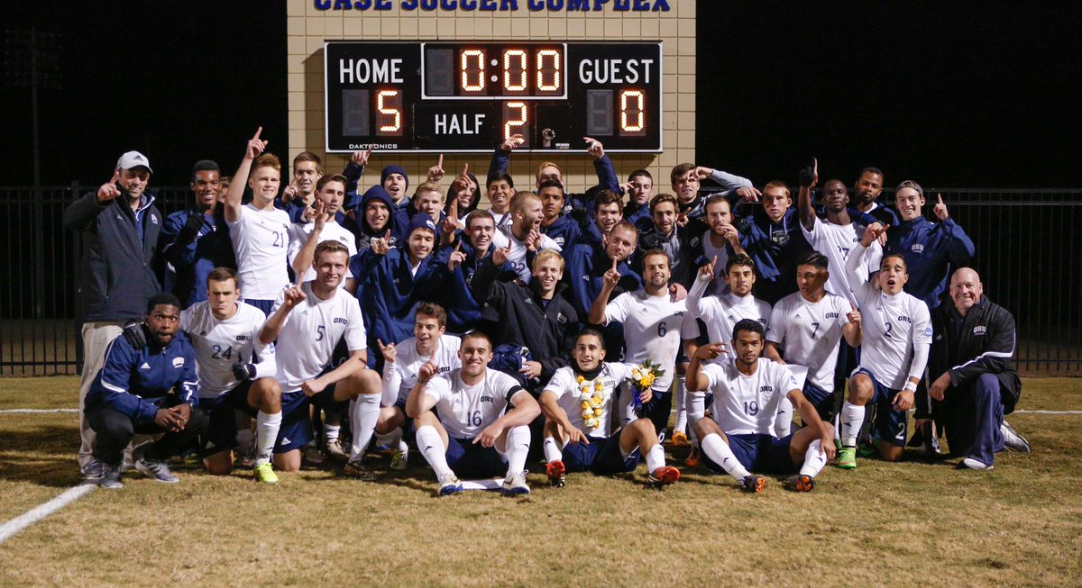 ORUMSoccer's tweet photo. 2014 Summit League Champions http://t.co/NnvY1A6TNb