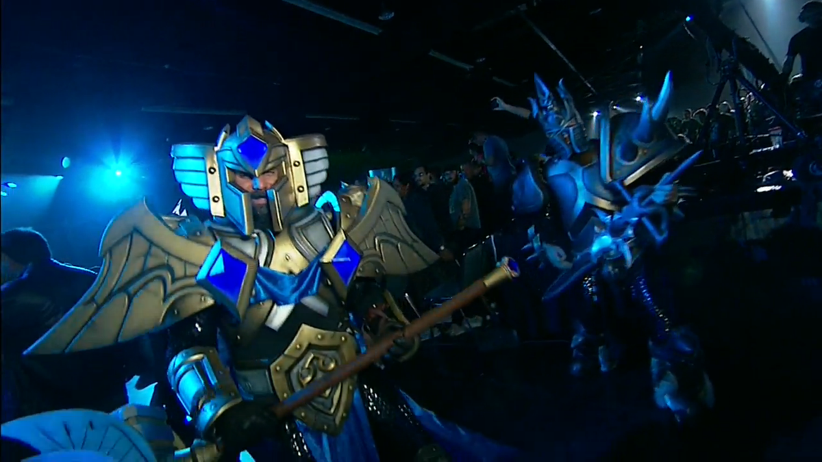 Ramsteinrig's tweet image. Even Uther and Arthas are getting into @Metallica! :D #BlizzCon #BlizzCon2014