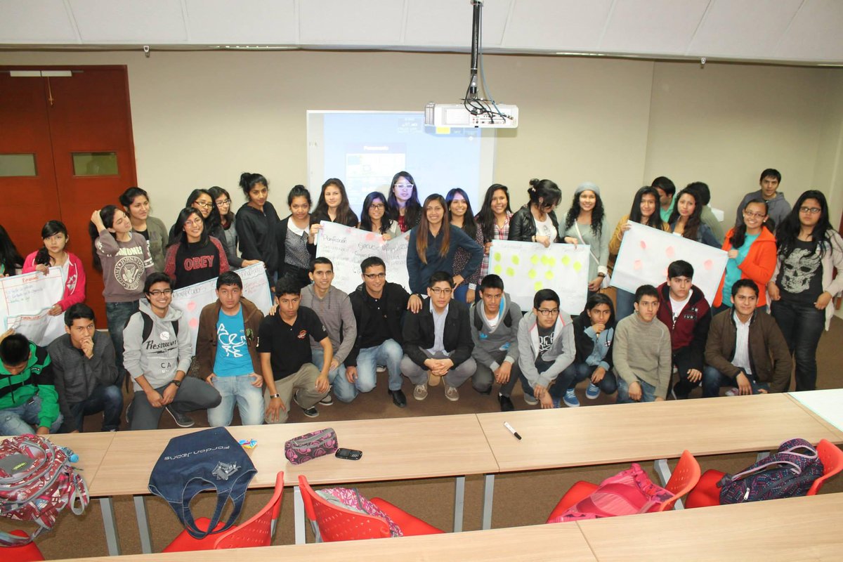 angeloremu's tweet photo. Una gran experiencia como docente de #ProjectManagement en @CIELOOLIVOS de la @munidelosolivos con @exportaschool http://t.co/yHjHNFUc3D
