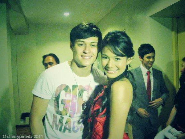 DEVONline_SQUAD's tweet image. Hello po Direk @TheodoreBoborol . May scene po ba together ang #DevQuen kahit sa short appearance ni Devon sa show?
©