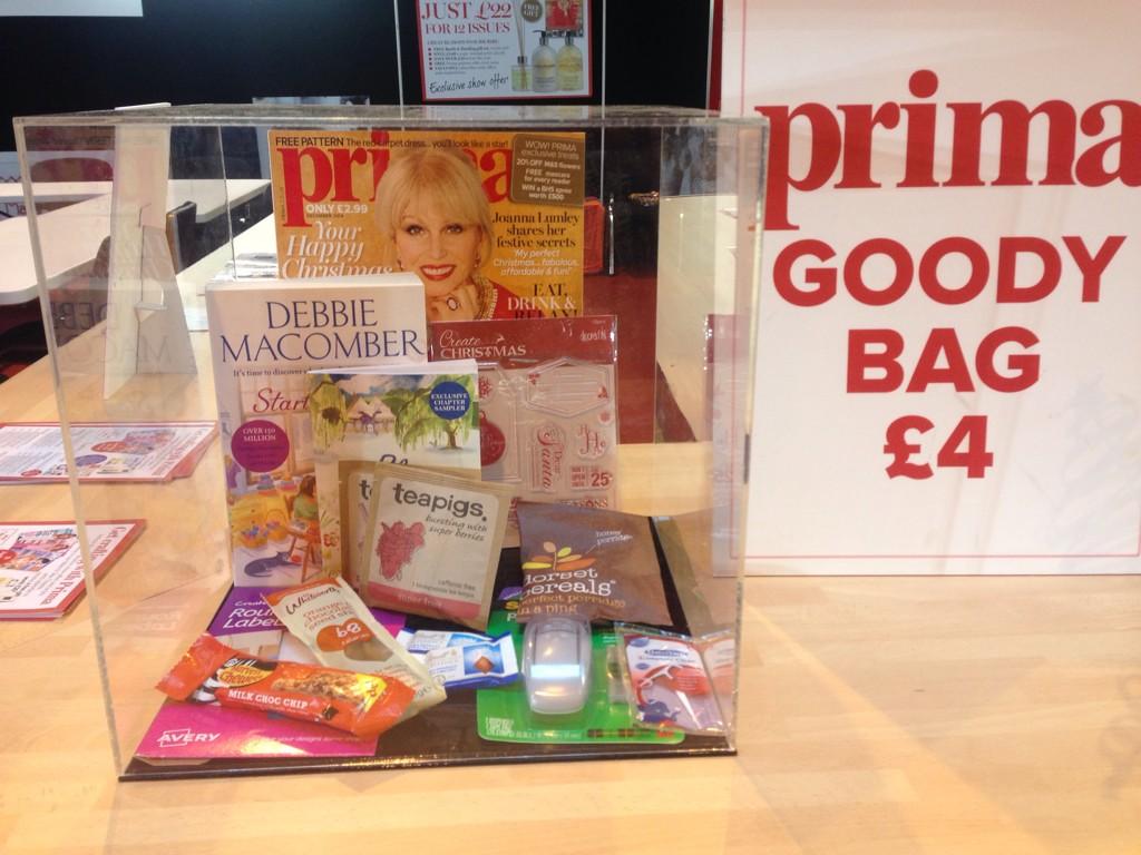 PrimaMagEvents's tweet image. Make sure you pick up your Prima Goody bag today @thecraftshows #CraftsforChristmas @NEC