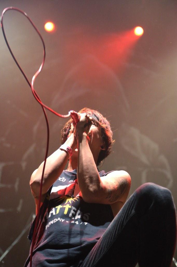 El_Plaza_'s tweet photo. Culmina el show de @ONEOKROCK_japan en #ElPlaza ¡Gracias por seguirnos! Las fotos fueron obra de @ferphh http://t.co/BuEho3hxDn