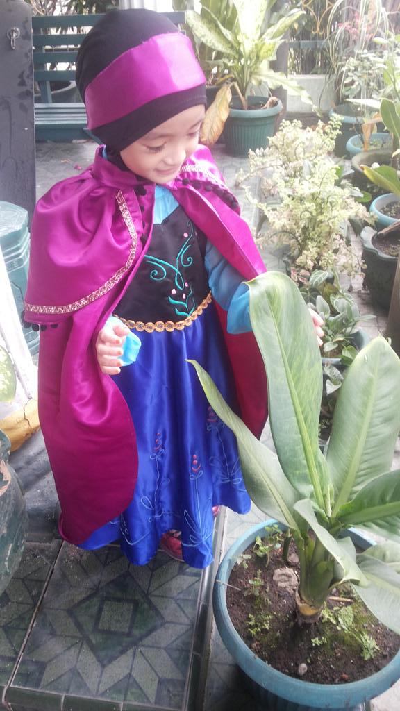 Menjual barang2 frozen seperti boneka, kostum, dll
FB: jual frozen medan
IG: rizkavila
Order via wa/line 085276094644