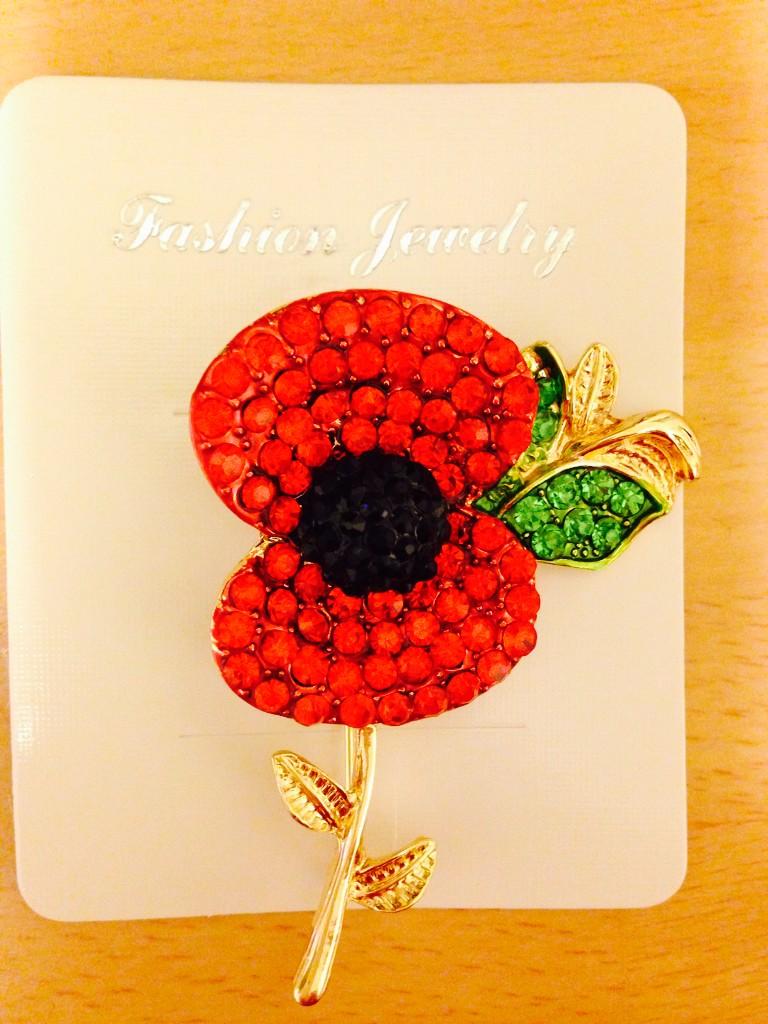 thenikkimackie's tweet photo. Love love love my sparkly Poppy! http://t.co/g4t3pMcyDN