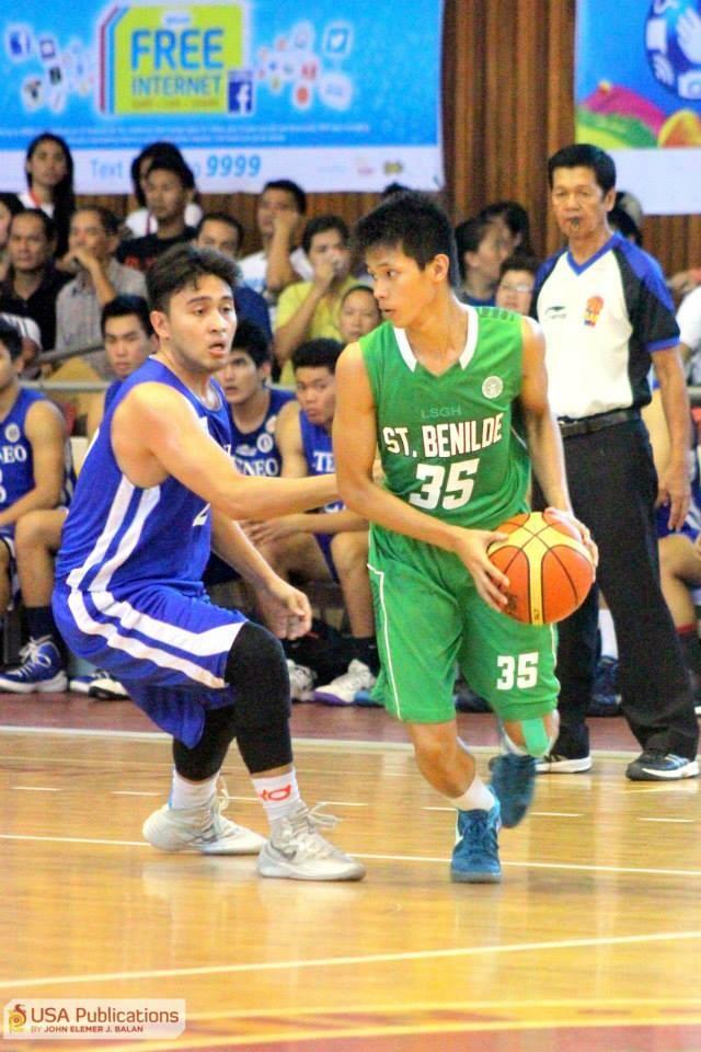 JayDomingo10's tweet photo. #Flashbackfriday with my former teammate @Jeriepingoy . #GreenvsBlue #UNIGAMES2014 #Babytams http://t.co/ALVlF6UqZT
