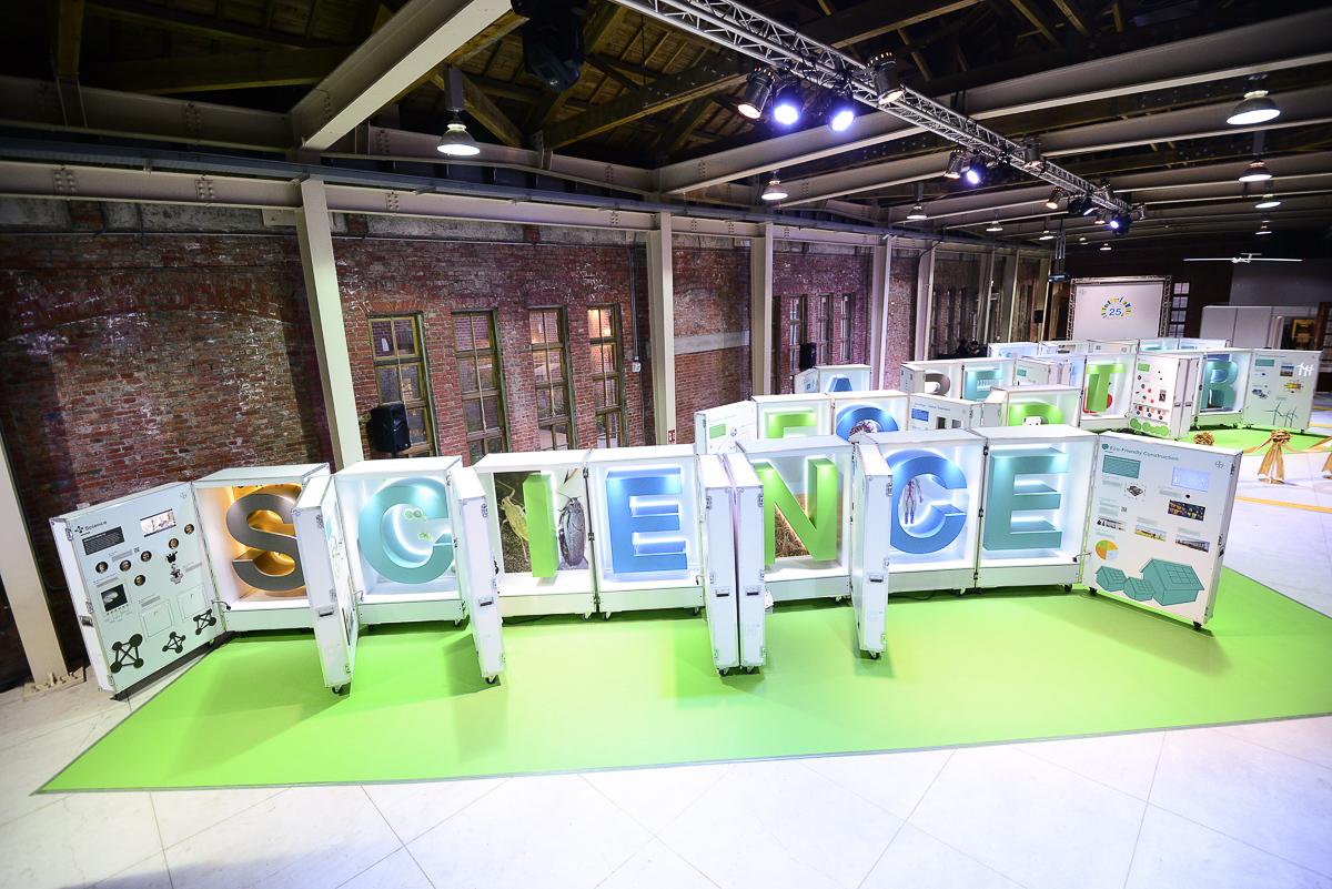 #Bayer Taiwan celebrates 25th anniversary with the “#ScienceForABetterLife” tour. bit.ly/1jwZHXI