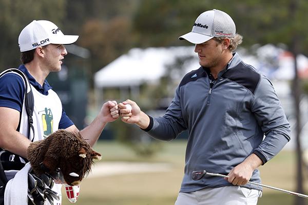 wholehogsports's tweet photo. ICYMI: Former Arkansas golfer Sebastian Cappelen has the lead after his first career PGA round http://t.co/ANL10cIxvi http://t.co/y2wJ0ZXn1d