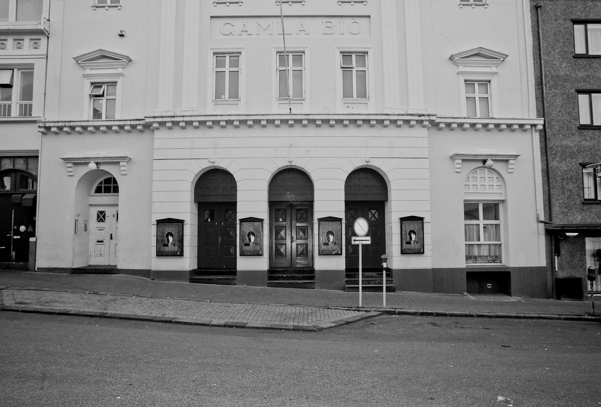 Today is the day. 19:15 at Slippbarinn, 23:00 at Gamla Bíó. #airwaves14