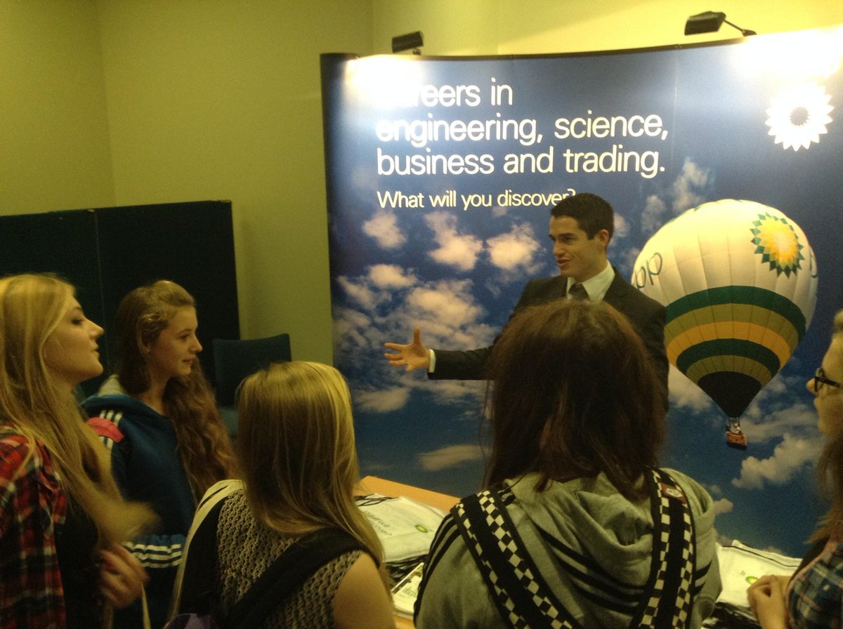 LLOBMATHS's tweet image. There was lots of information for our students at the Jobs fair before finishing off with a debate about marine life.