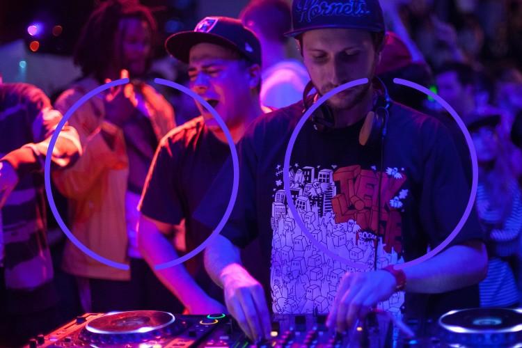 dmymag's tweet photo. Dummy Mix by @Feloneezy + @JackieDagger, two DJs fostering Belgrade's footwork community // http://t.co/VtYsdPRkIr http://t.co/YZQsIxMLqY