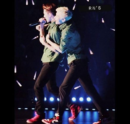 TaoHunMom's tweet photo. I want you to miss me, like I'm missing you. 
I want you to think about me, like I am thinking about you now. #TaoHun http://t.co/sKGTAbEsVb
