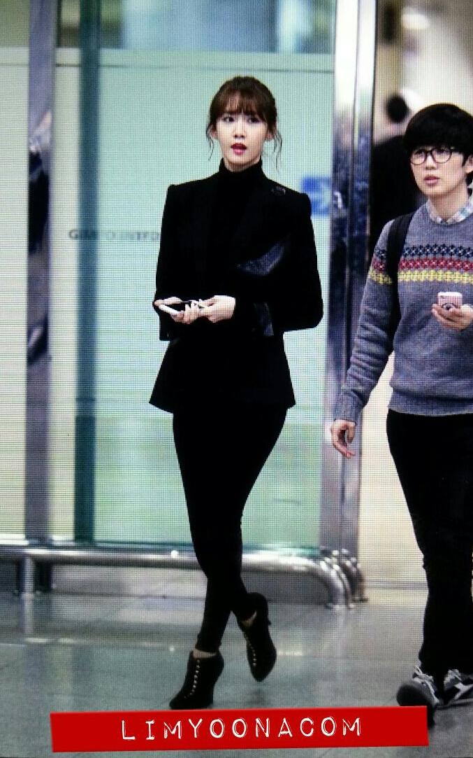 B11qzCwCIAASSUT.jpg:large