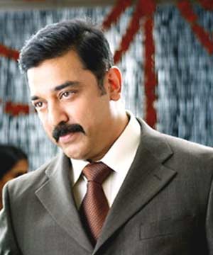 A very happy birthday dear Kamal Haasan, the incomparable actor !!!
Completed 60 but still looking young !!! 