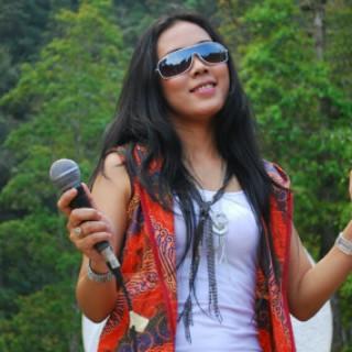 soimah_mania's tweet photo. @DuwiAntii_ http://t.co/M9RrGIJWfv