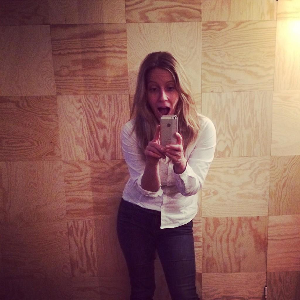 Vi har nettopp startet et spennende samarbeid. Gjett hva det er!
<a href="/melhelene/">helene meldahl</a> + <a href="/WWFNorge/">WWF Verdens naturfond</a> = #mirrorsWWF