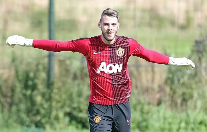 Happy birthday David De Gea!! You are truly a legend!! 