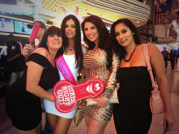 Had such a blast filming with @mrosexo @rebeccalovexxx @reenaskyvip last night for @Brazzers photo by<a class="tags" target="_blank" title="On Twitter" href="/?out=eyJ0eXAiOiJKV1QiLCJhbGciOiJIUzUxMiJ9.eyJpYXQiOjE3MjA1MzI1NTgsImlzcyI6InR3cG9ybnN0YXJzLmNvbSIsIm5iZiI6MTcyMDUzMjU1OCwiZXhwIjoxNzUyMDY4NTU4LCJyZWRpcmVjdF91cmwiOiJodHRwczovL3R3aXR0ZXIuY29tL21yb3NleG8ifQ.syE_Eql3Wr-j0NFNDzib1bXs3BPYWdwnMATDnYf3ZcooBSt4QYio0Mt8XgTQv78f50W9v11WbrcmeZQSkc9ZBA">@mrosexo</a><a class="tags" target="_blank" title="On Twitter" href="/?out=eyJ0eXAiOiJKV1QiLCJhbGciOiJIUzUxMiJ9.eyJpYXQiOjE3MjA1MzI1NTgsImlzcyI6InR3cG9ybnN0YXJzLmNvbSIsIm5iZiI6MTcyMDUzMjU1OCwiZXhwIjoxNzUyMDY4NTU4LCJyZWRpcmVjdF91cmwiOiJodHRwczovL3R3aXR0ZXIuY29tL3JlYmVjY2Fsb3ZleHh4In0.sFCoT2d3jjDdDhr8gBuNkbrt38M0m0qKKIdjGDV0biDhLN7ia-ScMPNgqWxRd465_VeFfs-aoz7_9yp8OEGlQQ">@rebeccalovexxx</a><a href="/tag/boobcommander"class="tags"><span>#boobcommander</span></a>
