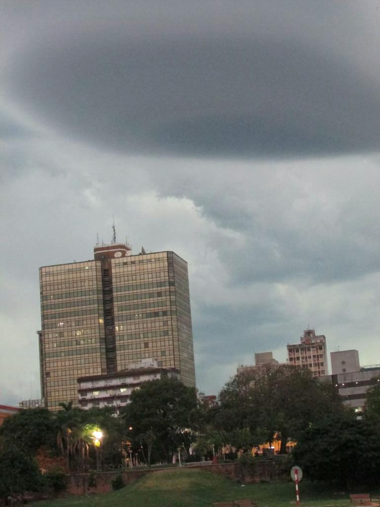 Asuncionsuena's tweet photo. @arnaldosamanieg @HugoRamirezANR @Perisandru @menchibarriocan @asurevitaliza @CostaneraAsu @Fotos_Py @AsuncionMuni http://t.co/kLgPj3rQcl