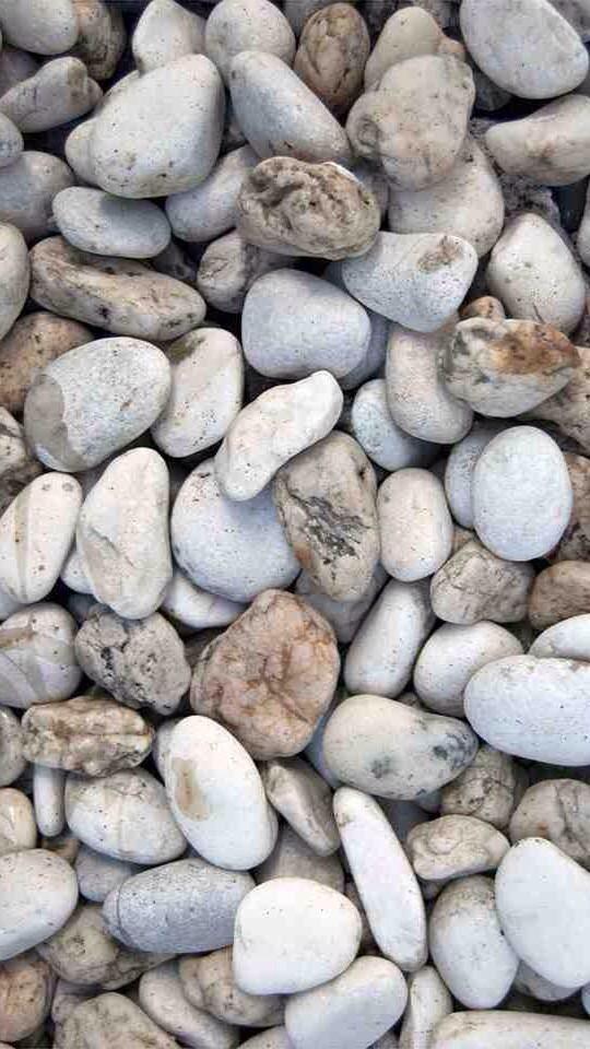 rojitotomas's tweet image. piedras preciosas !