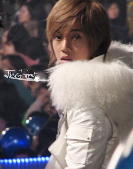 Kimhyunjoong S Girl On Twitter Kim Hyun Joong S Long Hairstyle