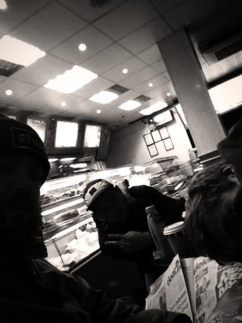 bushidomusic's tweet photo. Homeless in an eastend london bagel shop at half 5 @DJMilktray_ n dj greenman #shitbecray http://t.co/opwChLE2AD