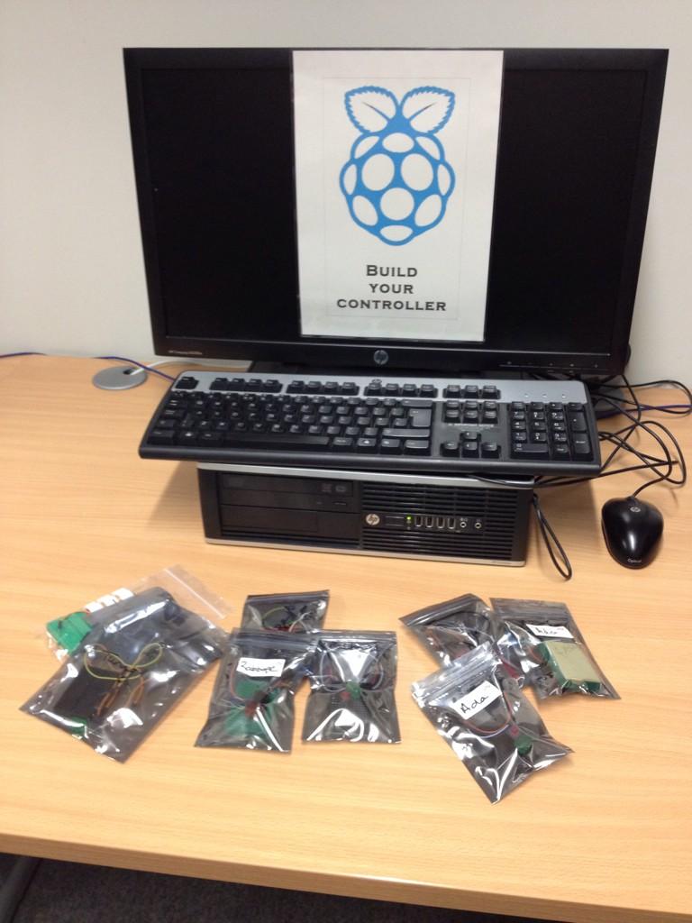 NALooker's tweet photo. #PiAthlon #FridayPiday Really good day with @DawnHewitson @davidames and all the #PGCECompSci trainees http://t.co/yTFYooYO3Q