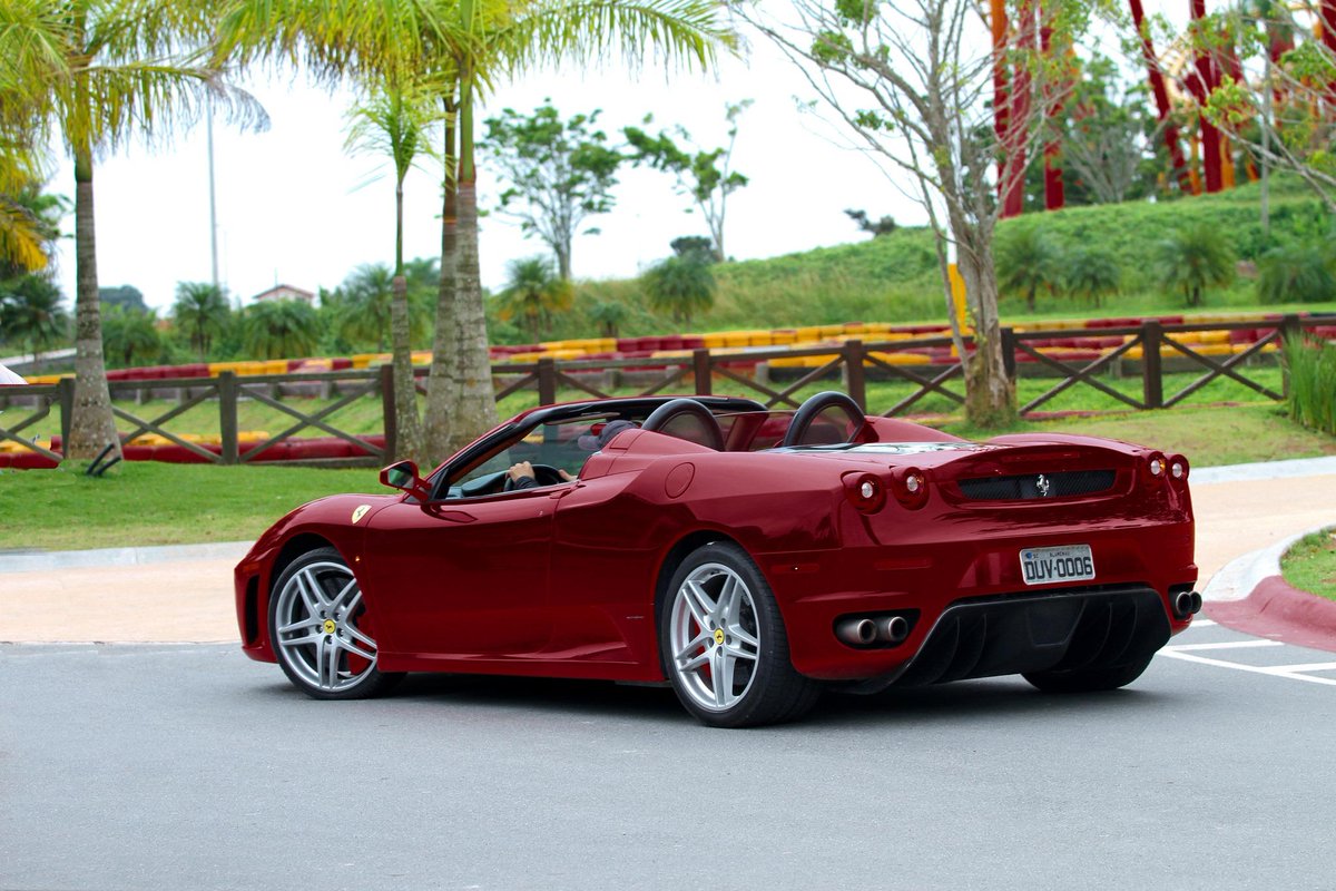 Car Flash tweet media