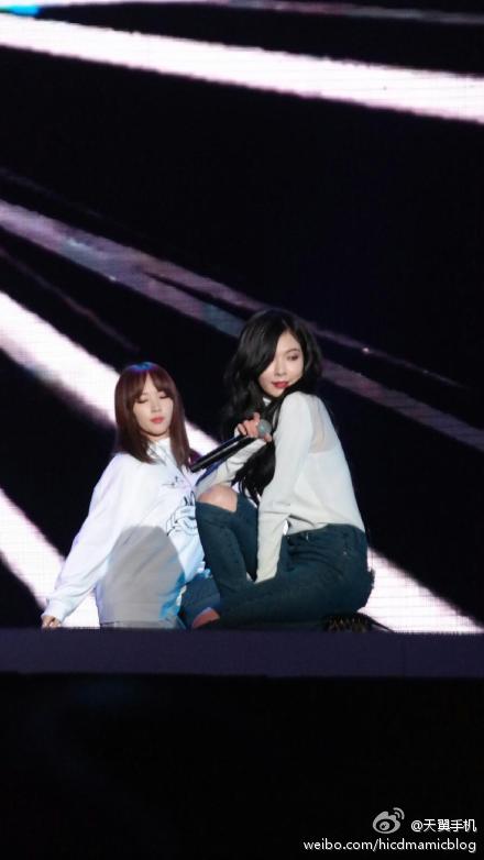 B12cMOKCUAAVRUb.jpg:large