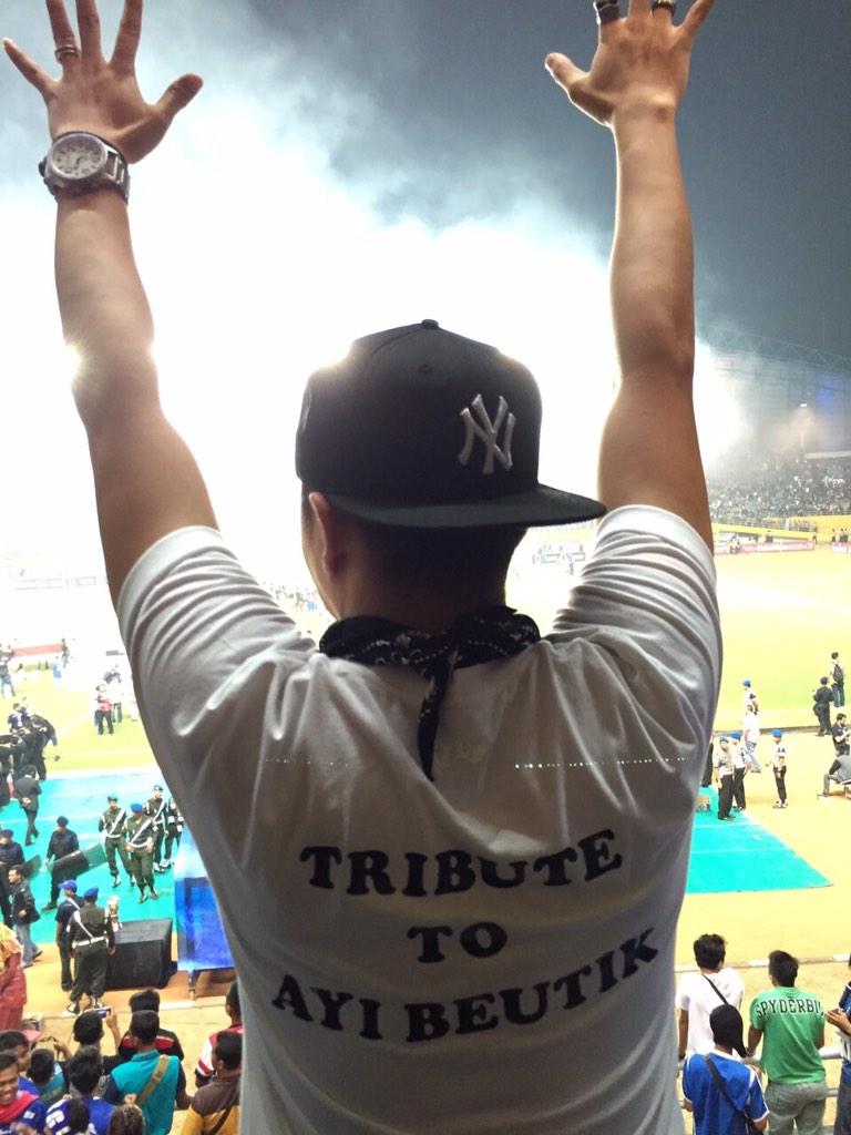 kahatur mang Ayi, cirambay ti Jakabaring.. mugi2 bungah di surga.. #PersibJuara #PERSIBSalawasna #PersibDay