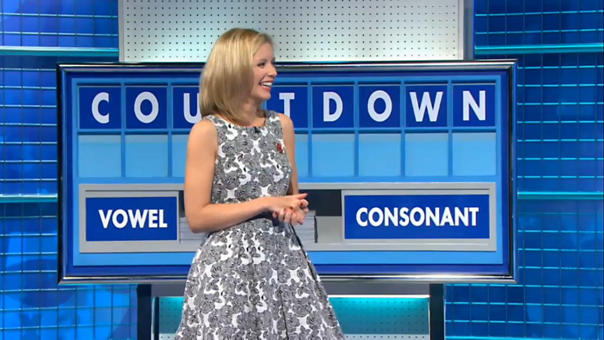RachelRileyFC's tweet photo. Rachel Riley #Countdown 07/11/2014 #StartOfTheShow [2] http://t.co/u6m51aVN0J