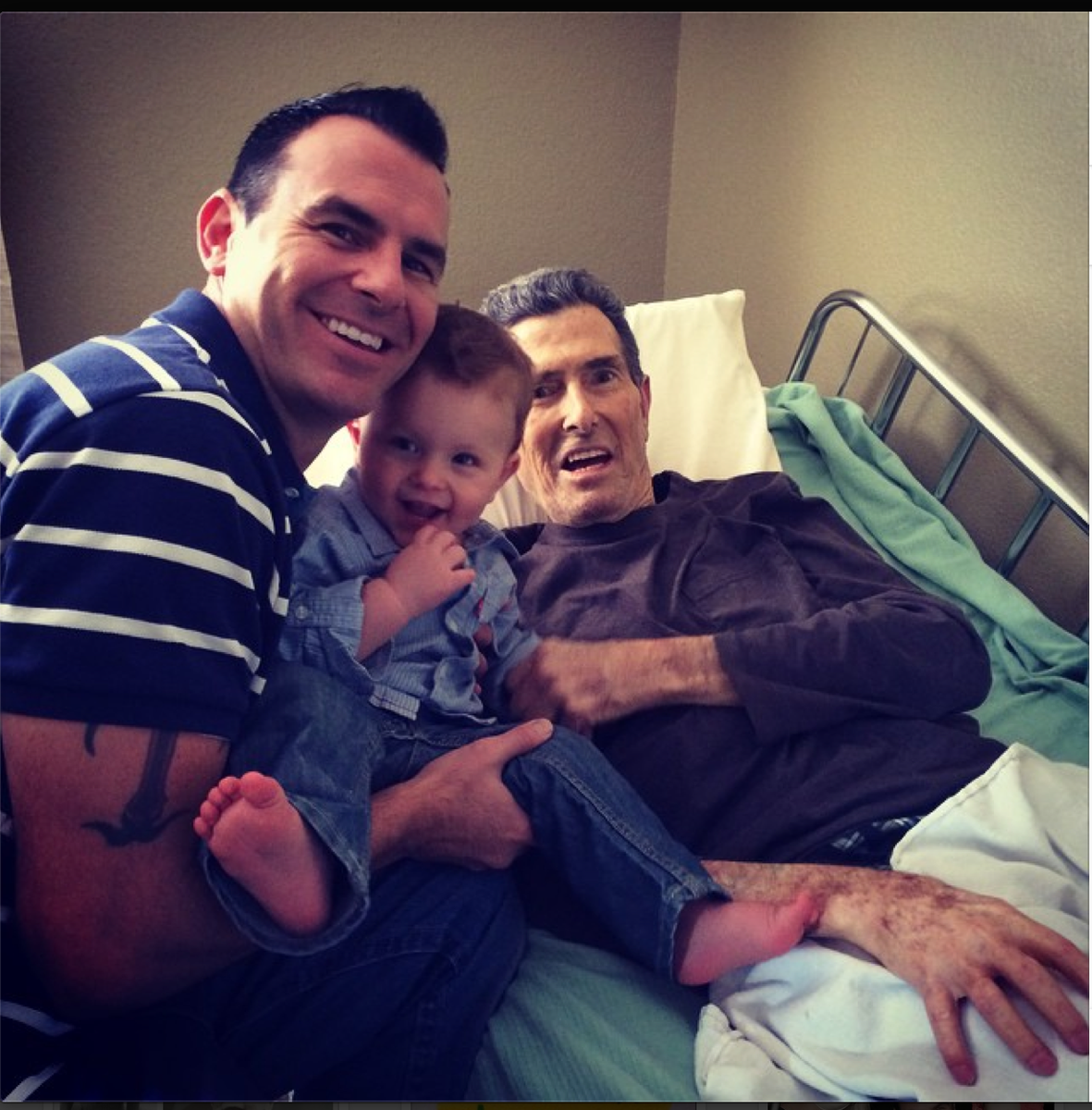 VIPSportsLV's tweet photo. Dad's Passing. I Love You Dad...http://t.co/MOOjQ8efcT http://t.co/VCzZwokQpd