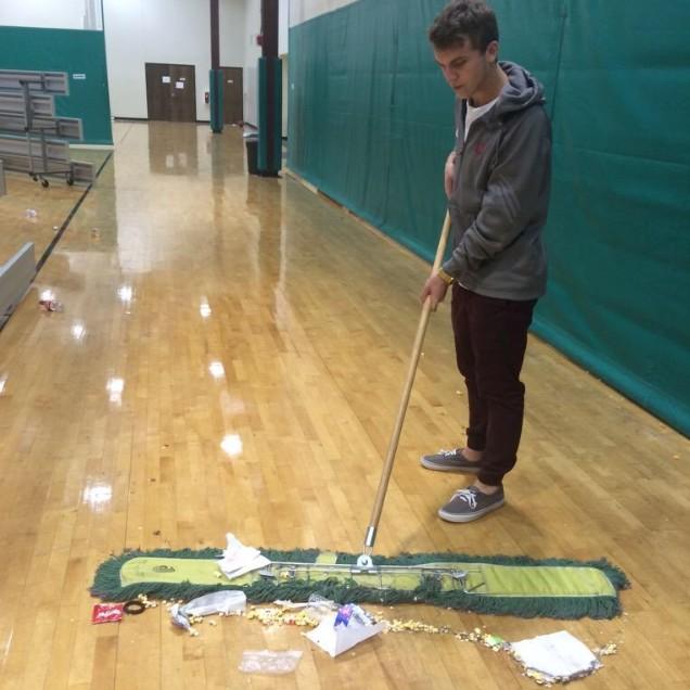 dxtass's tweet image. Mack is a slave