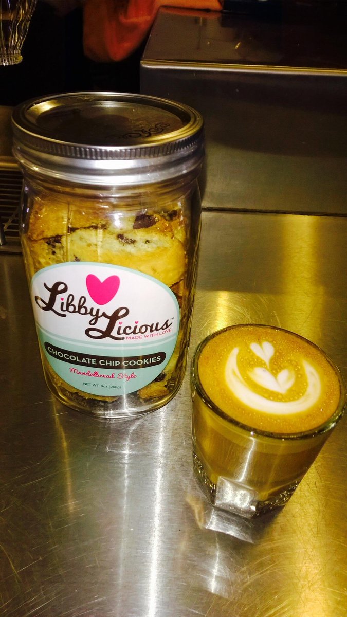 Nothin' like a cup o' joe and some #LibbyLicious to dunk in it, to start your weekend off right! #FunFriday #foodies