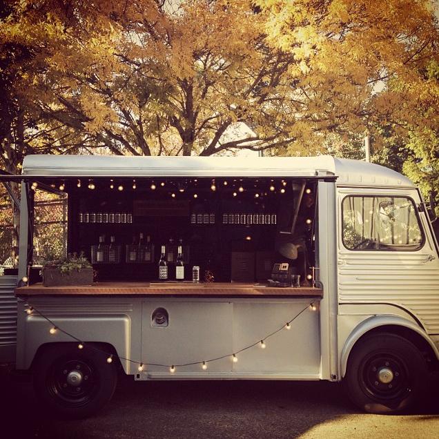 winewankers's tweet image. A #wine truck... good stuff! We're there!!
