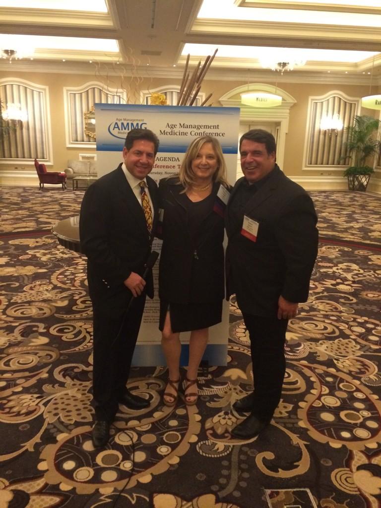 comitecenter's tweet photo. #ammgconf interview with @HaririRobert and George Shapiro #agemed #ammg #genomics @2healthguru http://t.co/kjRbJGEdVF
