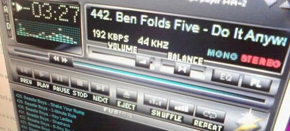 html5andcss3_FR's tweet image. Winamp 2 Has Been Immortalized in #HTML5 For Your Pleasure - gizmodo.com/winamp-2-has-b…