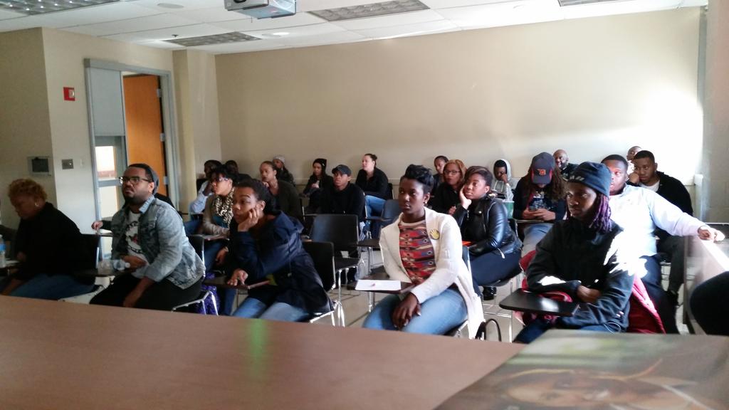 HersheyJobs's tweet photo. Presenting to @NsmhMorgan for Summer 2015 Hospitality Internship opportunities Apply Today #sweetevents @HersheyJobs http://t.co/wTUK0hnrj2