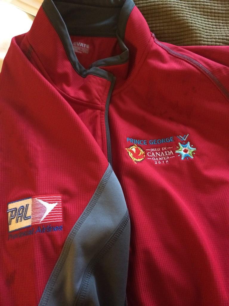 CanGamesNLCurl's tweet photo. @Provincialair @sportnl both teams pull off wins in Chester NS #extraend #nailbiter  #jacketslookawesome #thanksPAL http://t.co/ey3iUC1iQW