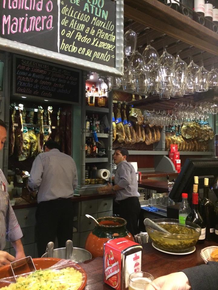 I'm at Dos de Mayo in Sevilla swarmapp.com/c/dXBVg3CdHAz