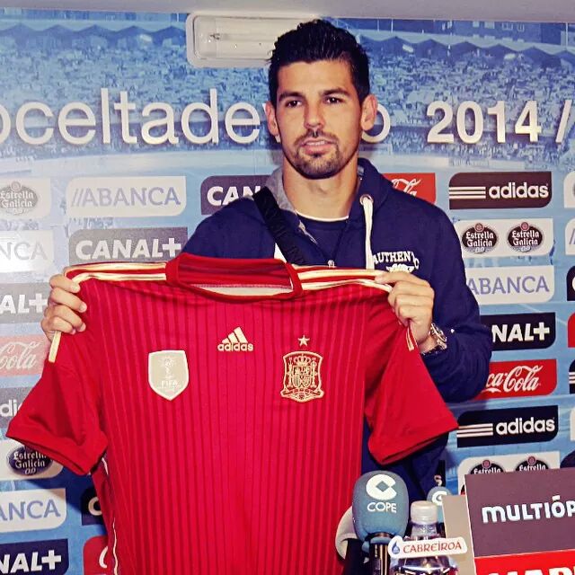 SoryCherry's tweet photo. Grande Nolito! Si señor! Moito Celtiña ⚽👌 http://t.co/UWQrpNMDbS