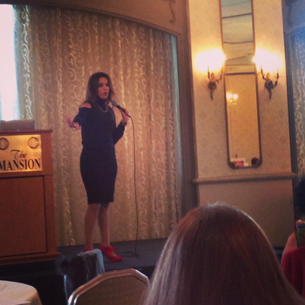 Tia_Johnson_'s tweet image. Yes! Loveeee this #socialmedia info! Priceless!! Thanks .@ckrusch #SmallBizBootCamp