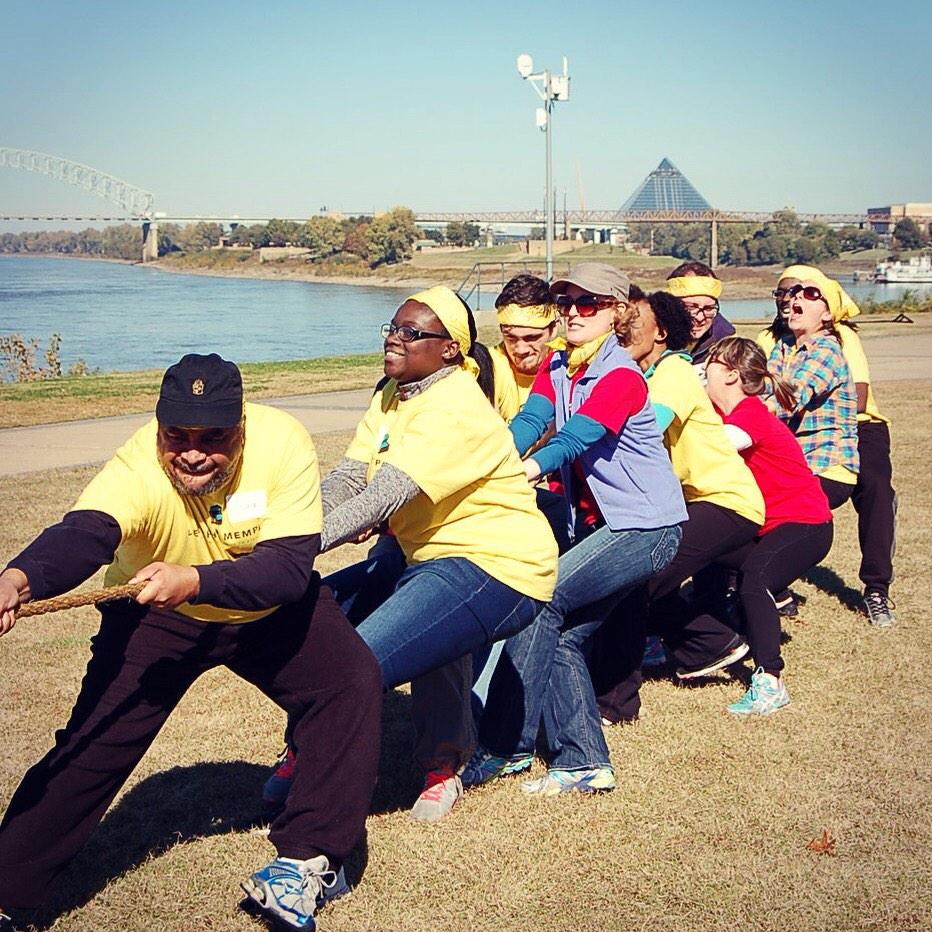 LeadershipMphs's tweet photo. We #GetRiverFit for our city! http://t.co/vuLZ2mqBBd