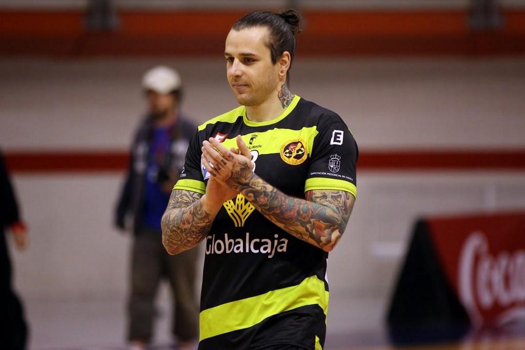 pausehandball tweet picture