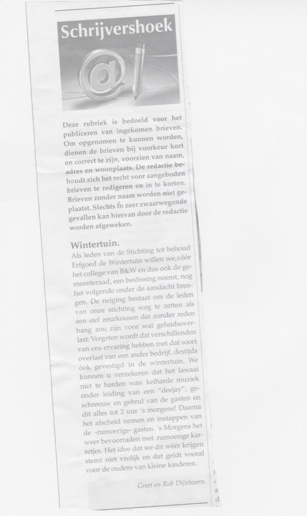 Renebrn's tweet photo. Twee bewoners delen hun ervaring met feestjes in de #Baarnse #Wintertuin met lezers van de Baarnsche Courant. http://t.co/OEgAzsvD78