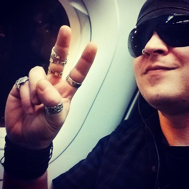 SleazyLizards's tweet photo. Earlier... #Takeoff !
#SleazyLizards #JetPapas #UK #November #airplane #Traveling
http://t.co/7Ifc3l79J4 http://t.co/VJDQyMR0ku